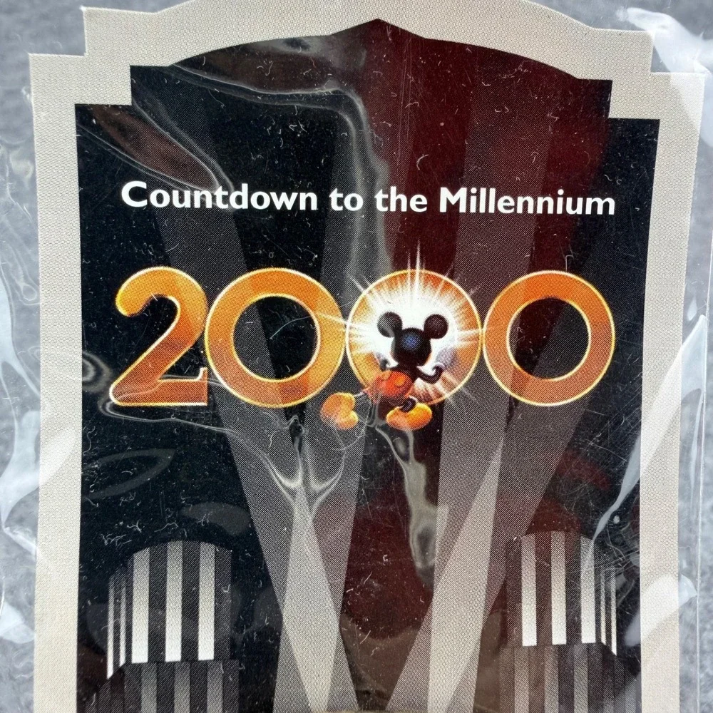 Disney Store Countdown to the Millennium 2000 The Aristocats 1970 Pin